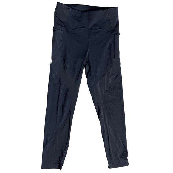 Lululemon Black Uncovered Strength High-Rise Crop 23"‎ Size 6 - Picture 1 of 10